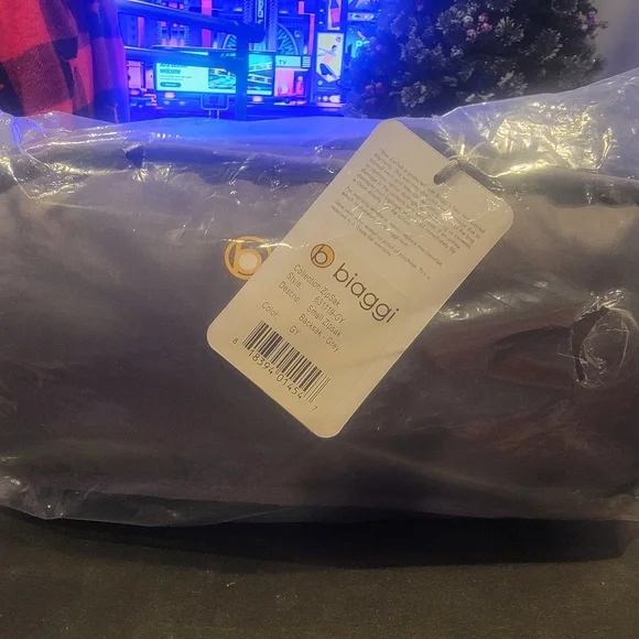 Biaggi Zipsack On The Go Backpack - Picture 9 of 11